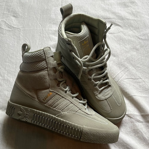 NWT * ADIDAS SAMBA BOOTS (7) - Picture 2 of 10